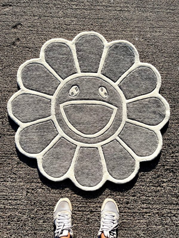 Grey Bloom Circular Rug - Image 3